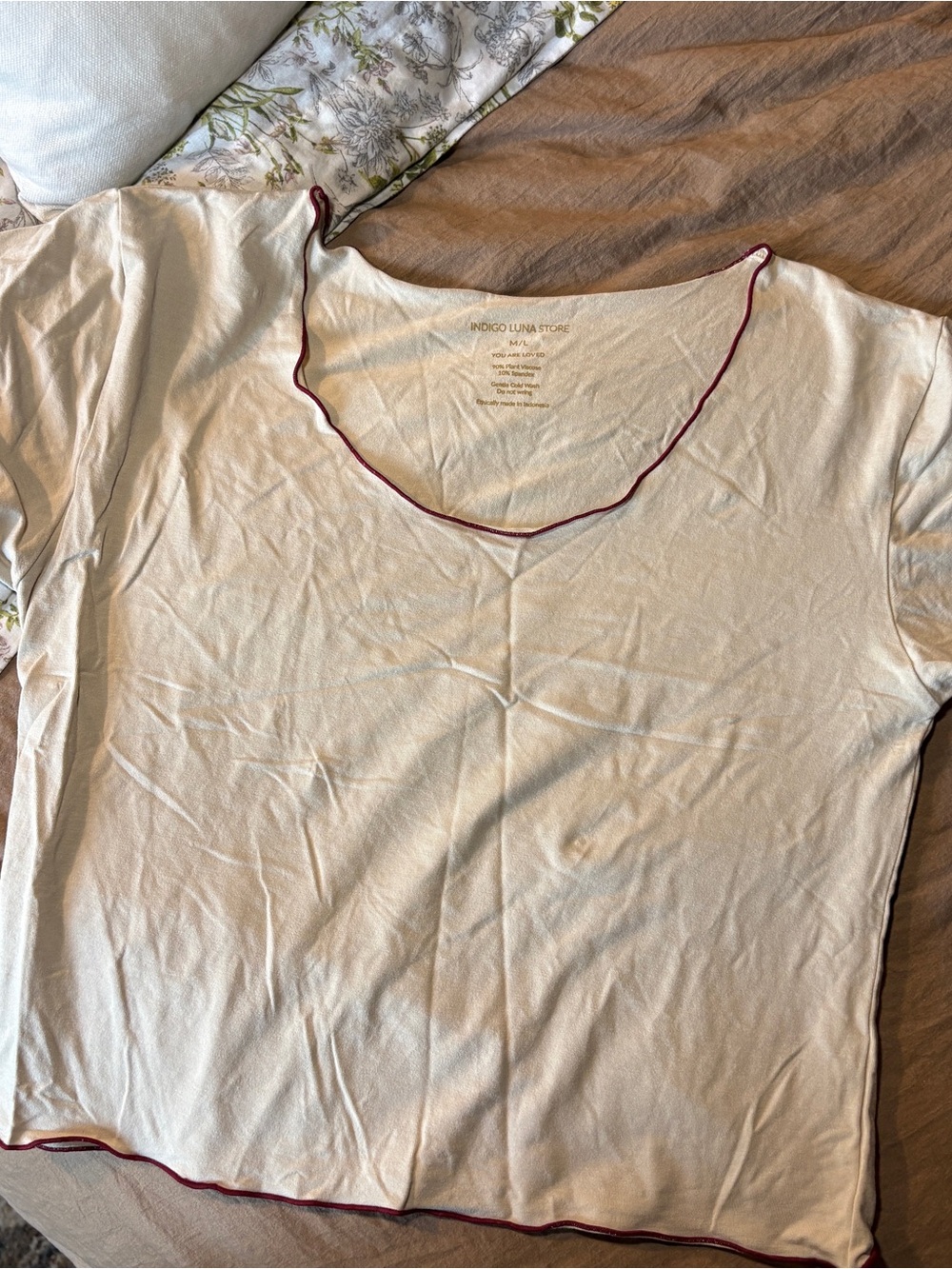 Indigo Luna Stone Women's Short Sleeve Tee in Cream with Red Trim
